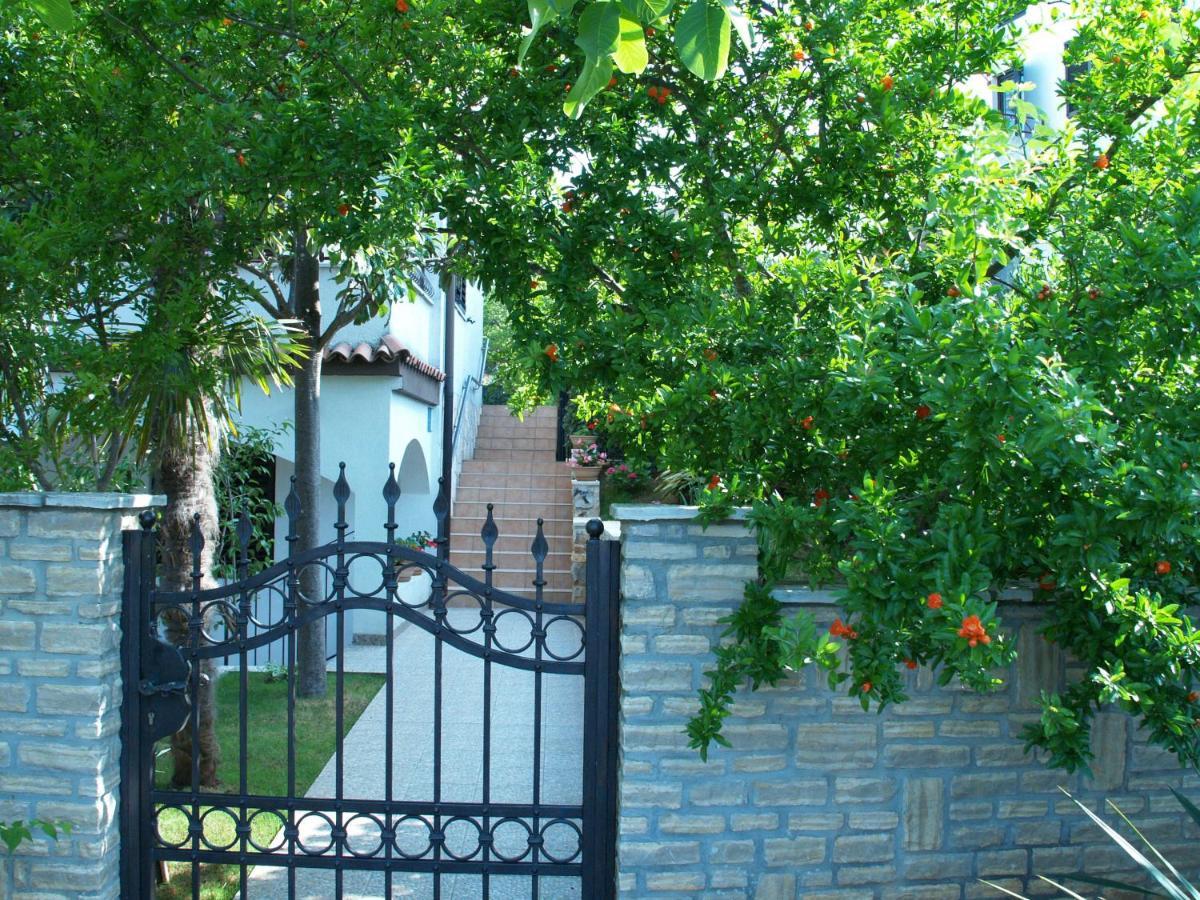 Apartments Frank Ρόβινι Εξωτερικό φωτογραφία