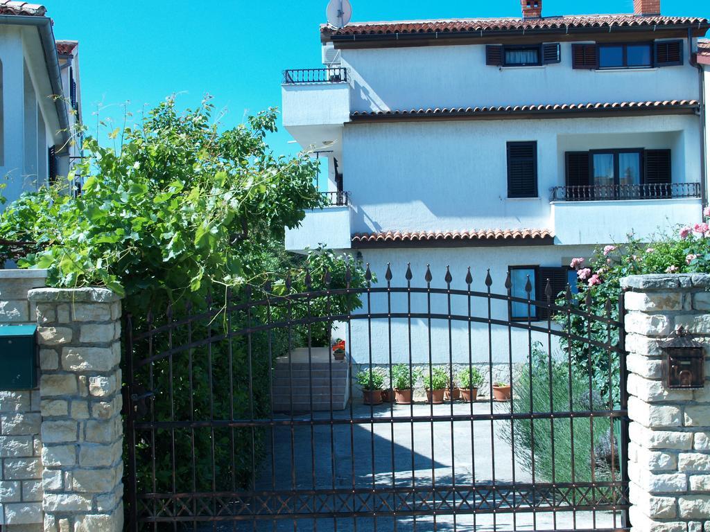 Apartments Frank Ρόβινι Εξωτερικό φωτογραφία