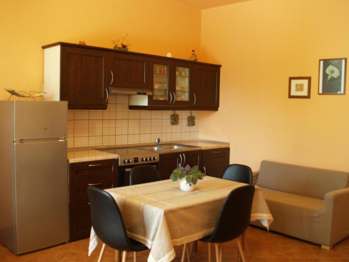 Apartments Frank Ρόβινι Εξωτερικό φωτογραφία